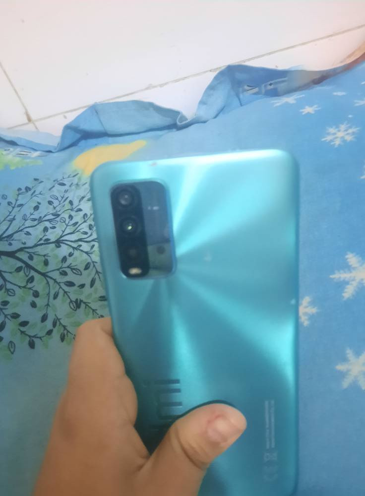 فقط الشاشه محتركه والباقي شغال
بطارية عملاقة وداعاً للشحن

متوفر بنسختين ذاكرة 128G و 64G 

 متوفر الون الاورنج والأخضر 

أهم مواصفات الجهاز :
المعالج: ثماني النواة Snapdragon 662 تكنولوجيا 11 نانو

التخزين / الرام: 128/ 64  جيجا بايت مع 4 جيجا رام

الكاميرا: خلفية رباعية 48+8+2+2 م.ب. / امامية 8 م.ب.

الشاشة: 6.53 بوصة بدقة FHD+ بها نوتش صغير

نظام التشغيل: اندرويد 10

البطارية: 6000 مللي أمبير

مميزات Xiaomi Redmi 9T :-

يدعم استخدام شريحتين وكارت ميموري في نفس الوقت .

سماعات ستيريو والتي نادراً جداً ما نجدها في مثل هذه الفئة السعرية .

شاشة كبيرة بجودة الـ FHD+ نقطة إيجابية غير موجودة في المنافسين  .

المعالج يقدم أداء مميز في فئته السعرية وقادر على تشغيل المهام بسلاسة .

بطارية كبيرة جداً مع دعمها للشحن السريع الـ 18 واط والشاحن السريع يأتي مرفق في العلبة .

يدعم الـ IR Blaster والذي تتميز به شاومي فيمكنك التحكم في الأجهزة الكهربائية عن طريق هاتفك .

#السعر
⬇️⬇️⬇️⬇️⬇️

لمعرفة السعر نقدي وبطاقة مصرفية فيزا وتداول اكتب في تعليق ليصلك السعر عبر الرد الآلي فوراً
أكتب فقط 9T
 المقاوبة مقابل لدار الشجرة للاعشاب 

الفرع رقم 2
العنوان البصره ابو الخصيب كبال صناعيه حمدان منطقه بلد السيد سابقا قبل سيمافرو شارع المطبات على ال

للاستفسار  يراسلني عل ماسنجر ابو الخصيب, البصرة


**إذا كنت صاحب هذا الإعلان وتريد حذفه لأي سبب، رجاءا أرسل رسالة إلى الدعم الفني**