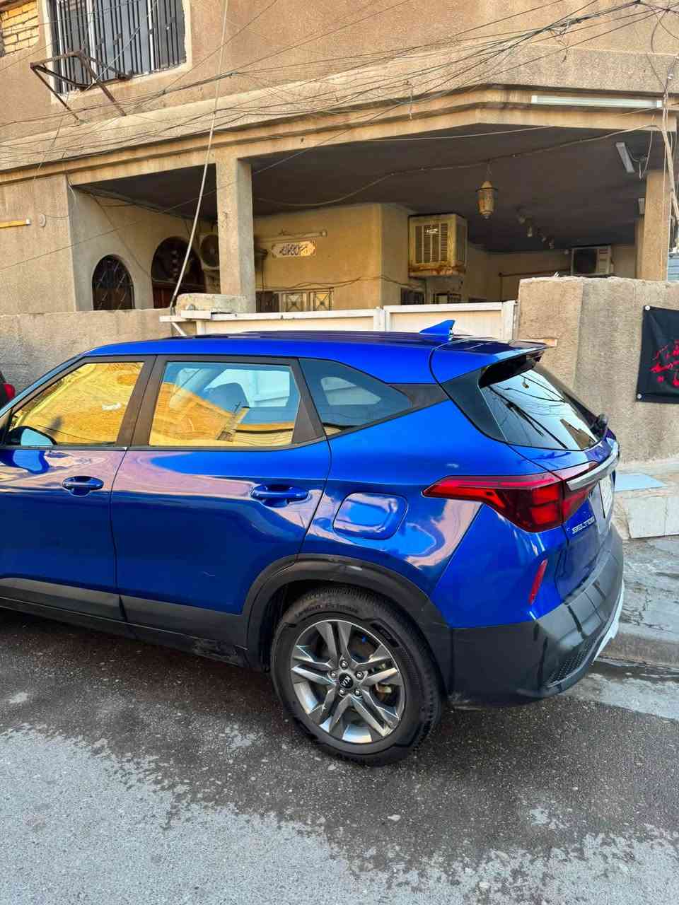 كيا سيلتوس 2021 وارد امريكي للبيع
✔️ رقم بغداد الماني  
✔️ مكينة 2000 (المرغوب) 
✔️ دفع رباعي
✔️ داخل مخمل أسود 
✔️ شاشة كبيرة أندرويد 
✔️ توقف ذاتي 
✔️ ماشية 91 ألف ميل 
✔️شاشة اعطال بالدشبول
✔️ كاميرا + شاشة كبيرة
✔️ ويل كب 17 بلادي
✔️ مود درايف ٣ وضعيات قيادة
✔️ ايكو اقتصادي
✔️ منافذ يو اس بي + AUX 
✔️ سبير وجك مانازلات
✔️ تخم تاير جديد
✔️ حدادية صدر جديدة
✔️ بيها منظومة غاز
✔️ بيها صبغ 4 قطع جاملغ وبنيد وجاملغ خلفي وبيها بارد قبق الصندوق 

📍 مكان السيارة: بغداد - كمب سارة 
💰 السعر: 135 وبيها مجال فقط 
📞 للاستفسار: *********** اتصال أو واتساب
