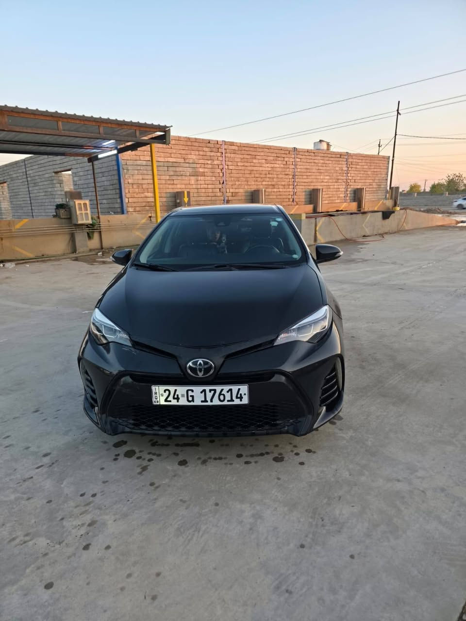 السلام عليكم سياره للبيع
كورلا ١٩ SE
ماشيه ٧٨ وارد أمريكي 
مابيه اي ضرر فقط ضربه جاملغ الأمامي تقريبن شبر 
محرك والكير شرط 
السعر ١٤٥ وبي مجال للشراي 
***********
