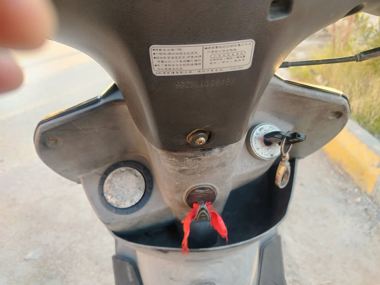 سلام عليكم جي فور حاويه بعدهي جديده توايره بعدهن جدد مكاني ناصريه حي الشهداء سعره750او.بيه مجال رقمي***********
