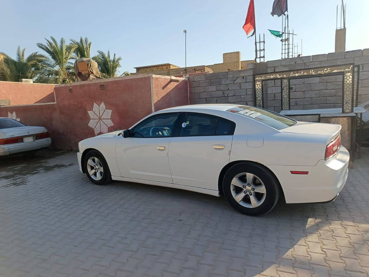 جارجر 13 اصل للبيع ضربة بجم السعر 125 مع المجال مكفولة من صبغ الحزام والعام  للاستفسار ***********
