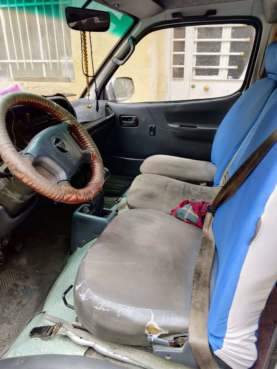 سلام عليكم فتون للبيع حره تحويل ثاني يوم موديل 2010 مكاني بغداد/***********
