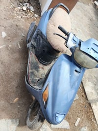 فراشة • طافية • كوم حديد