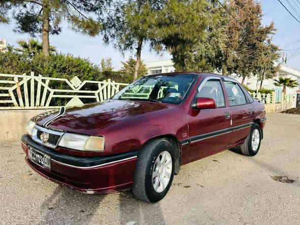 بەناوی خوای گەورە
ئۆپڵ مۆدیل 1992 مەکینە 20 گێڕ عادی ئاڕمی پلاستیکی سلێمانی ئاڕمو ئەوەلیات موسو بڕاوە بەشەرت دەعمو لێدراوی نیە بەرگی درگای کراوە بە 95 ئیستۆپی abs قوفڵ مەرکەزی کۆنترۆڵ کارەیای کامل مەزبوتە هەمو شتێکی ئیش ئەکات ناوگێچێ هەموی ئیش ئەکات  مشتەری نیت نەکاتی خۆت بگرە نە هی منیش لەگەڵ ڕێزم (29) گەڵا مەعمەلەیە کەم  گۆڕینەوەم نیە بەس فرۆشتن  شوێن سەیدسادق *********** السليمانية
