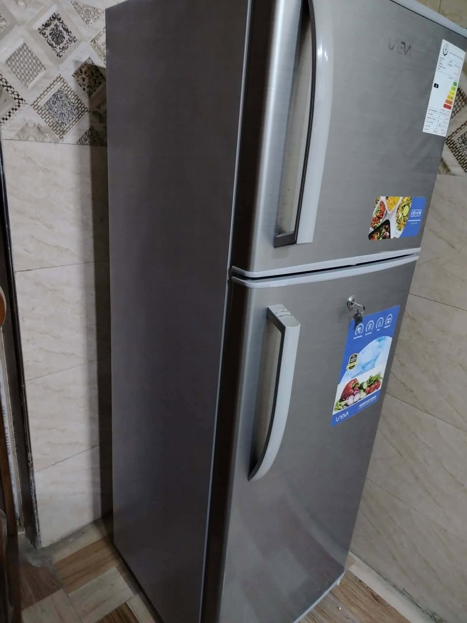 ثلاجه للبيع مستخدمه شي قليل نضيفه حييل قدم 12 سعر 150


**إذا كنت صاحب هذا الإعلان وتريد حذفه لأي سبب، رجاءا أرسل رسالة إلى الدعم الفني**