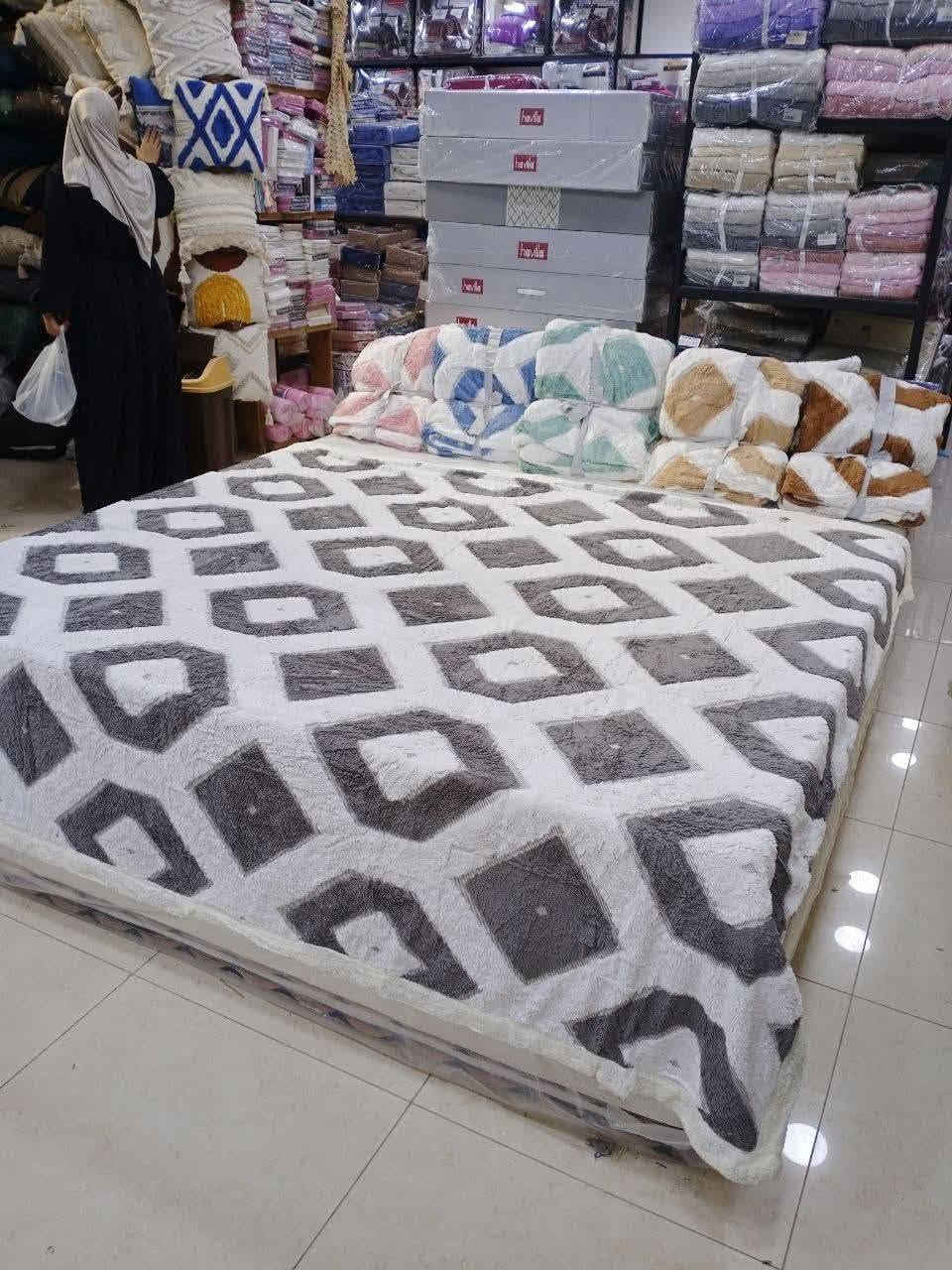 السعر على الخاص توجد خدمه توصيل


**إذا كنت صاحب هذا الإعلان وتريد حذفه لأي سبب، رجاءا أرسل رسالة إلى الدعم الفني**
