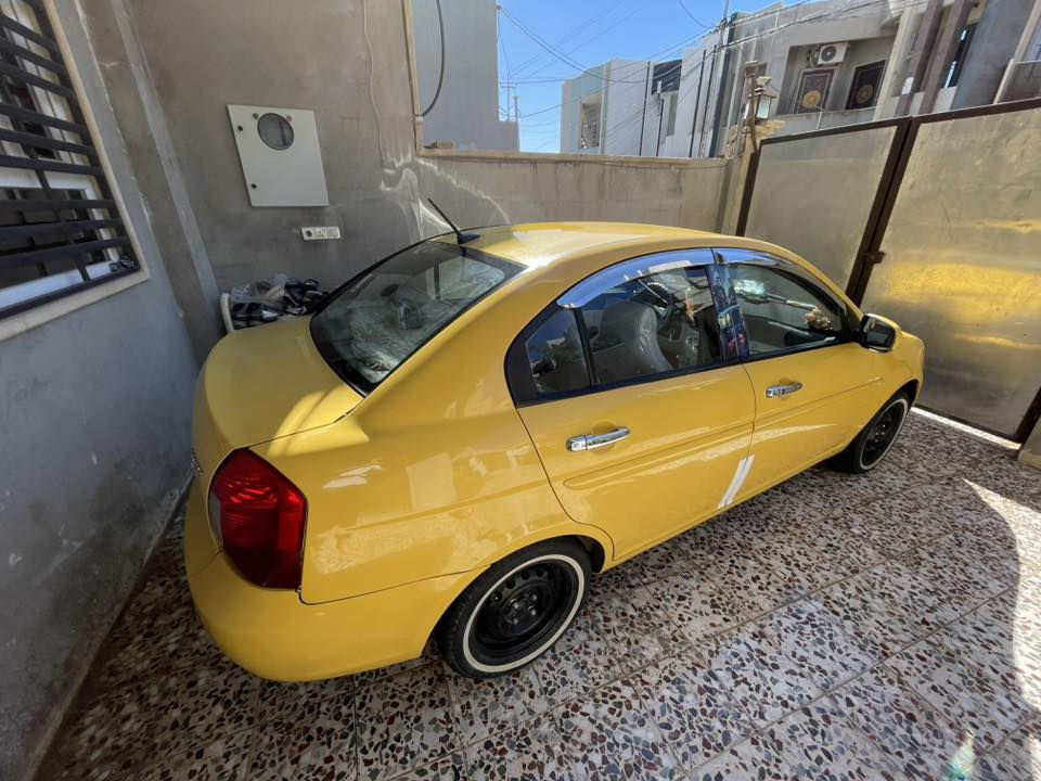 السلام عليكم اكسنت 2011سياره جاهزه من كل النواحي محرك وگير شرط ظررها جاملغ الگدام بدون داخل وسياره كود واحد غرامات وهيئه صفر  كابون بانزين بيها شرط التحويل رقم نينوى سعر خابر وتدلل ***********
