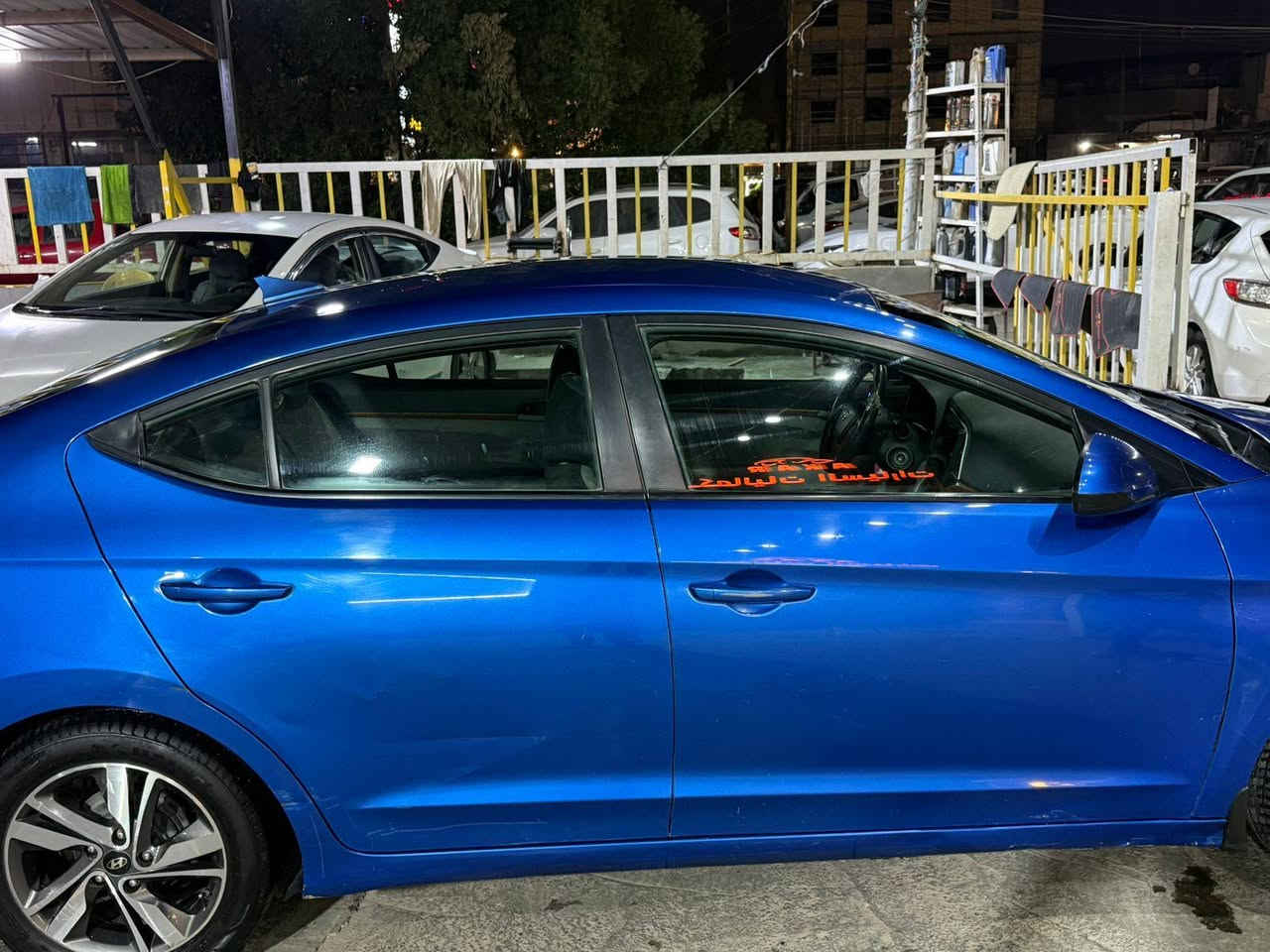 النترا موديل ٢٠١٧ وارد امريكي محرك ٢٠٠٠ دوش
سياره نضيفه ونصبتهه حلوه الضرر جاملغ وبنيد بدون لا شاصي ولا لغود السياره نضيفه بمعنه الكلمه
المكان بغداد حي الجهاد
س ع ر ١٣٠ ورقه
***********
