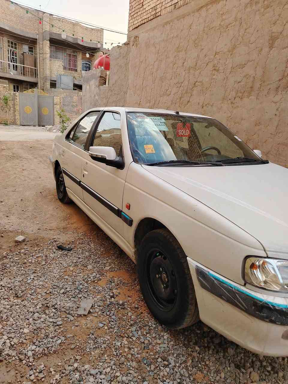 السلام عليكم
ببجو بارص 2015 رقم بغداد بأسمي بيع مستعجل
بيها تبديل بنيد وجاملغ بدون دواخل، وصبغ كد شبر باالجاملغ الخلفي.
سعرها 45
للتواصل ***********
