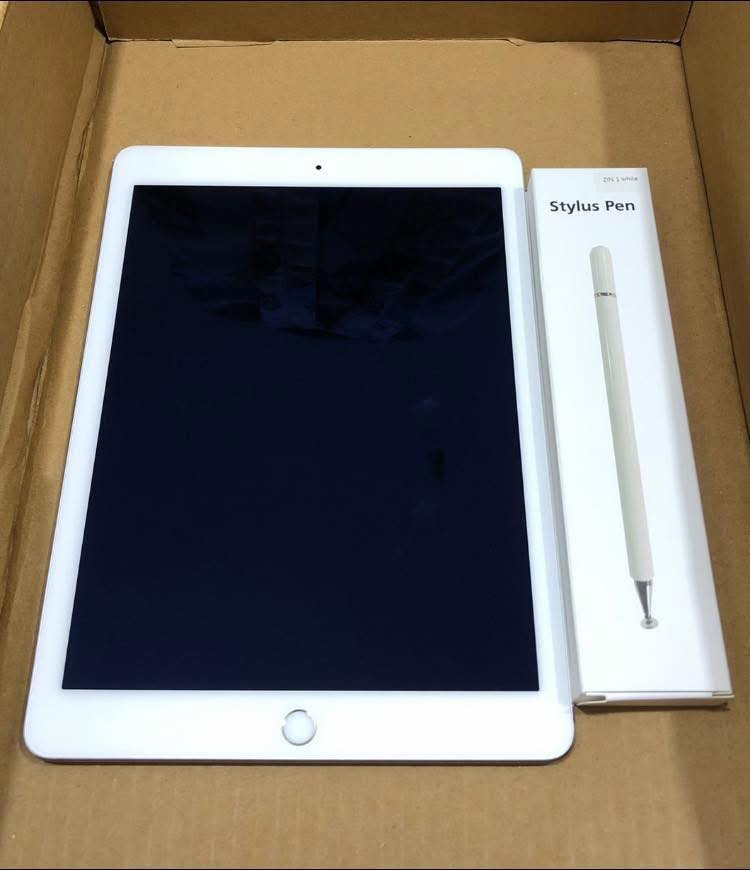 ipad 8 . نسخه شريحه . ذاكره 32
بطاريه 91% . إمريكي . نموذج M
نظافه 100% . 60fps
ملحقات قلم + كيبل
فحص + طمان
سعر 145 الف مع توصيل
متوفر كميات للحجز ارسل رقمك وعنوانك


**إذا كنت صاحب هذا الإعلان وتريد حذفه لأي سبب، رجاءا أرسل رسالة إلى الدعم الفني**