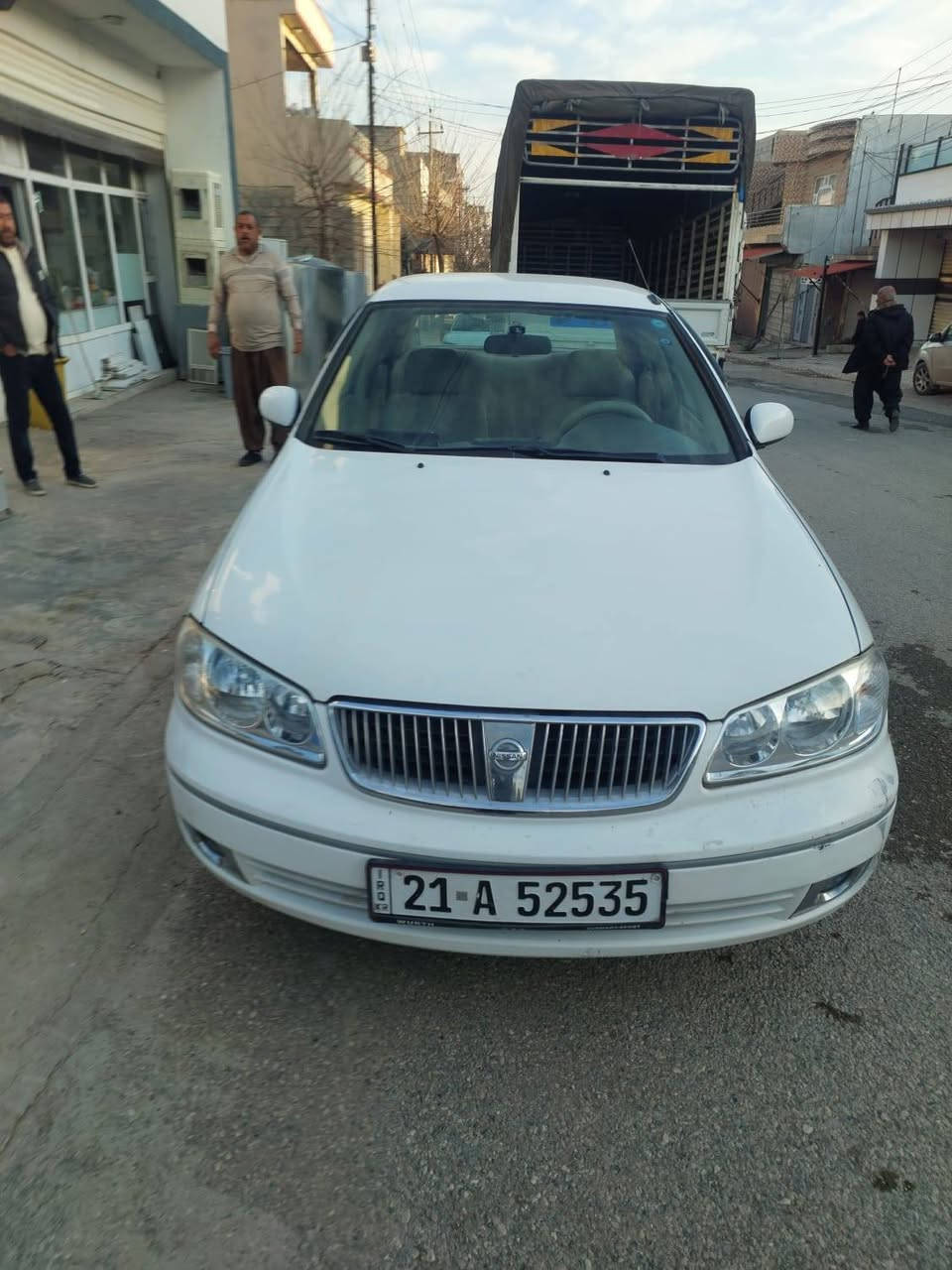 السلام عليكم بيع مستعجل سني ياباني
موديل 2009 رقم وسنويه جدد 
مكينه وكير مكفولات 
مابيها اي نقص 
مكاني سليمانيه 
السعر المطلوب 98 بي مجال 
 ***********
