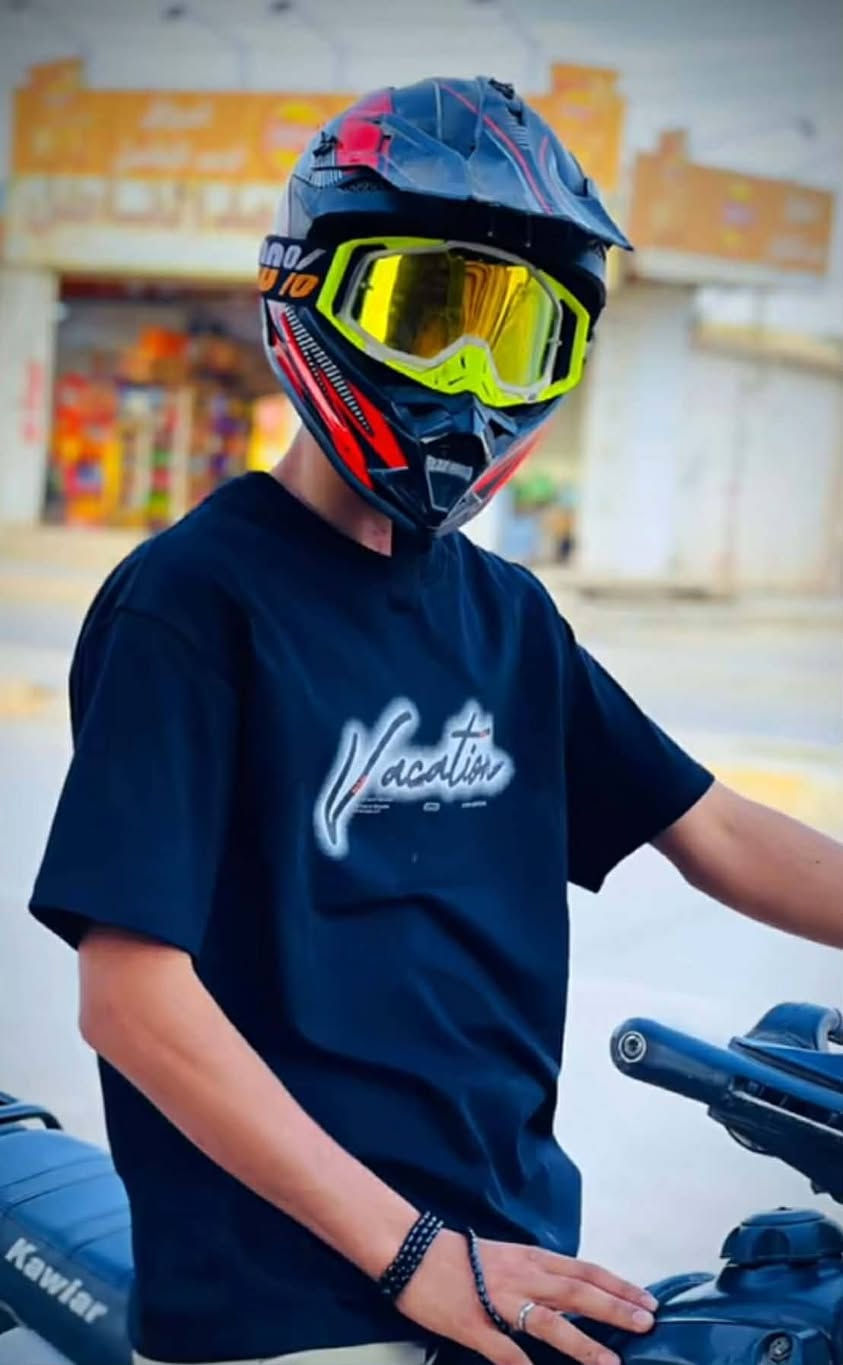 السلام عليكم
خوذه مال قفاز السعر 45
اشاير قفاز السعر 25

بيهن مجال شي قليل 

خاص موجود ....


**إذا كنت صاحب هذا الإعلان وتريد حذفه لأي سبب، رجاءا أرسل رسالة إلى الدعم الفني**