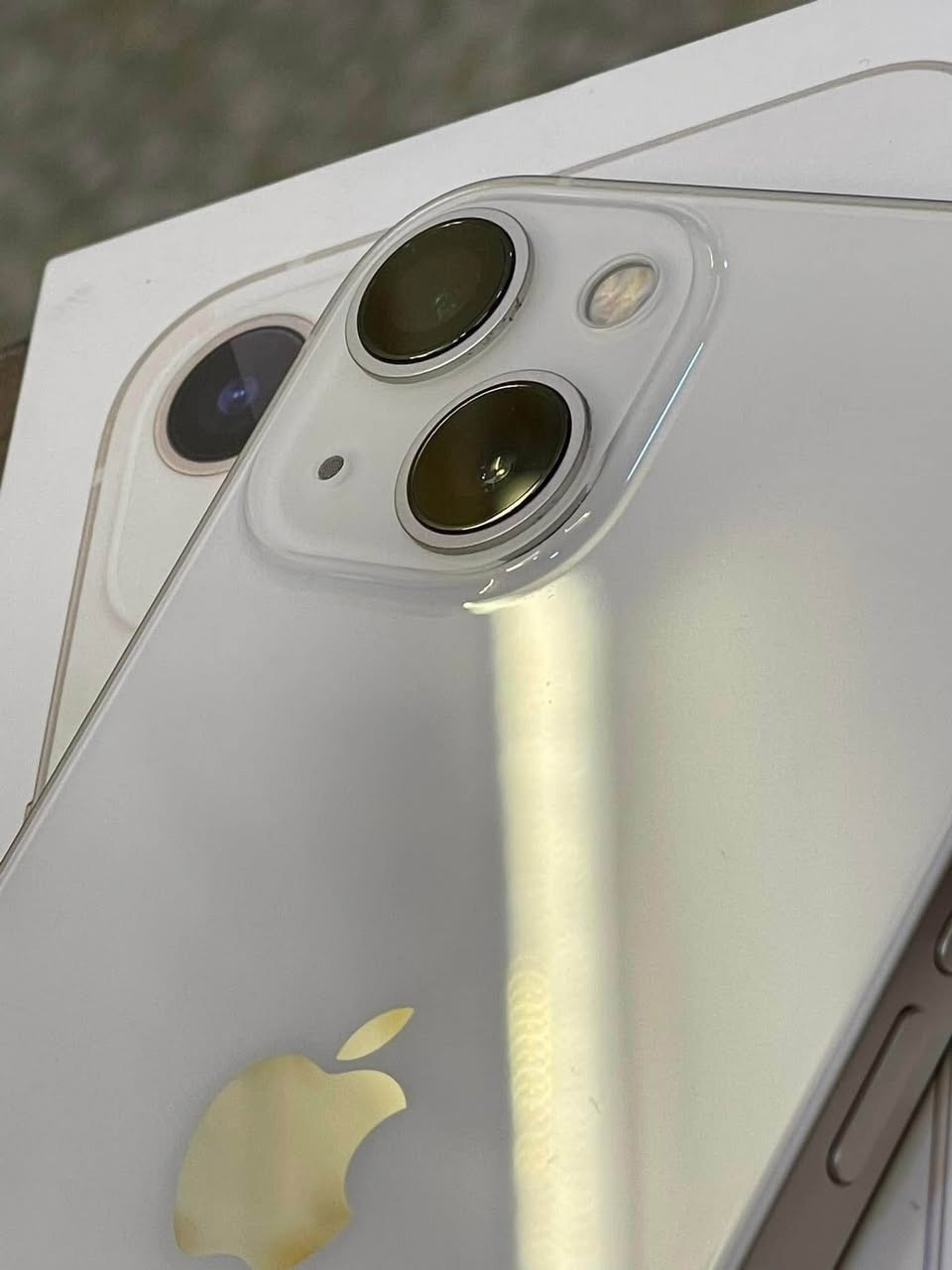 ايفون { 13 }⚜️
الـجـهـاز نظيف زلغ مابيه  
 انطيك ظمان اسبوع 
آلـــــون ؛ ابيض 
ذاكـــــره ؛  128    
نـظـافـــه؛  99.     
بـطـاريته؛   87.     
نـمــوذج ؛ m ماستر    
جهاز كل شغال ومابيه اي خلل مكفول عل ظمان بس مبدل شاشه اصليه مال تفصيخ ام 3 خيارات بيه ظمان شهرر ايشي بيه او بل جهاز تاخذه بلاش وتروح وربع ما تدفع
سعره ؛ 325 الـف قـفـل 
مـكانـي بـغـداد مدينه الصدر بغداد, العراق


**إذا كنت صاحب هذا الإعلان وتريد حذفه لأي سبب، رجاءا أرسل رسالة إلى الدعم الفني**