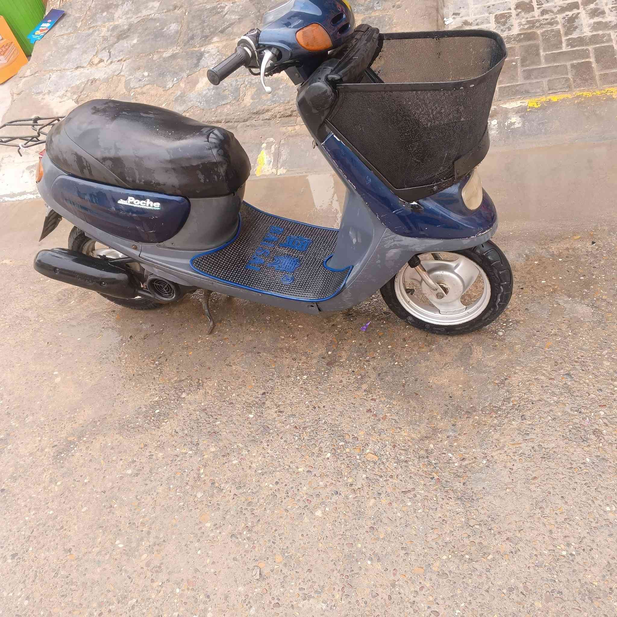 دراجه منغولي ام السله للبيع دراجه كلش نضيف شاصي مكفول كفرات اصلي صالنصه اصلي كابريته اصلي السعر 260 كربلاء حي العامل قرب مول 🏬 الباقر الشراي يجي خاص


**إذا كنت صاحب هذا الإعلان وتريد حذفه لأي سبب، رجاءا أرسل رسالة إلى الدعم الفني**