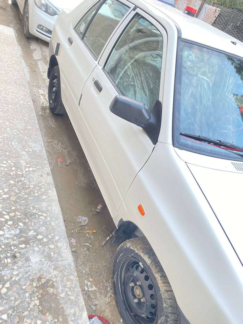 السلام عليكم
سايبه خصوصي ابيض 
موديل 2025
المكان بغداد مدينه الصدر 
***********
***********
