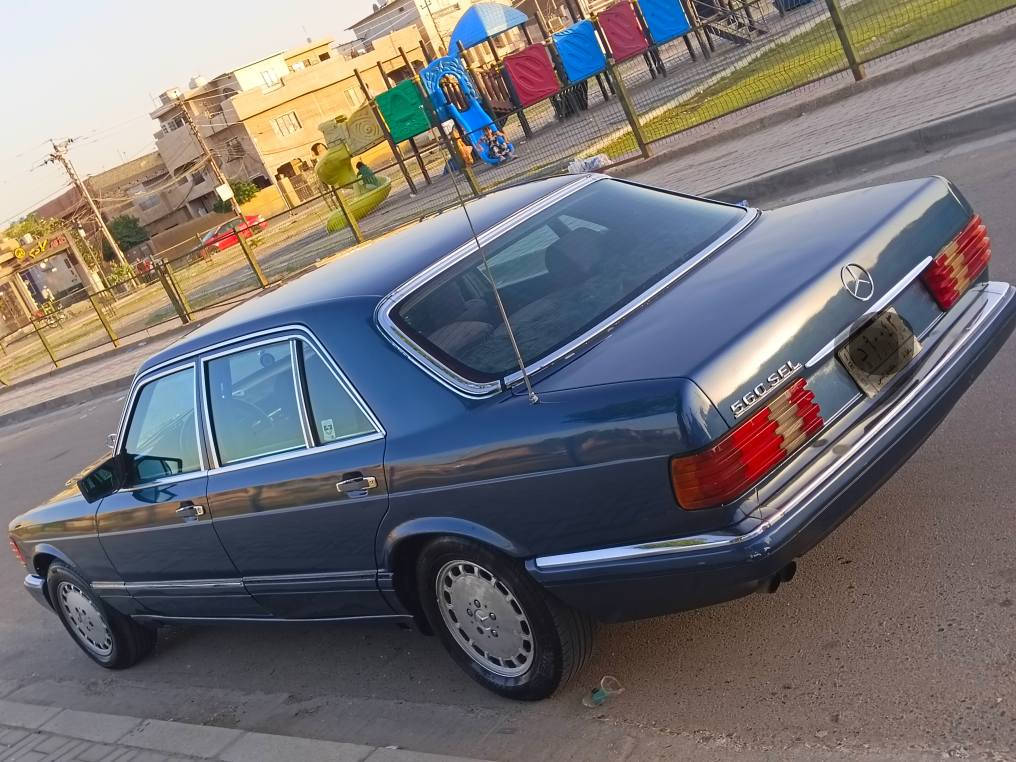 سلام عليكم  *********** للبيع او مراوس حسب القناعه سعر 58ورقه 
560اصل 
مارسيدس 1989 SEL560 باب طويل
شرط سياره مكفوله من الاخياس وضربه وصفاح موس وسيارة عدله وحلوه 

سيارة مكينه  8سلندر 5600 وكير مكفولات  رقم بغداد حلو مميز شرط تحويل 
صدر تخم تاير خير من الله  شراي يتصل .*********** بغداد, العراق
