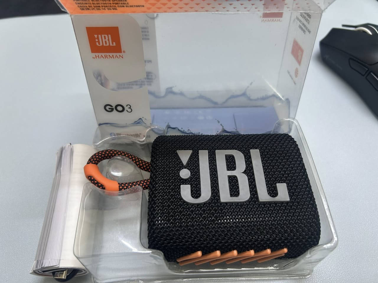 للبيع اكتب واطيك سعر التريده
عنوان بغداد الاسكان 
***********
