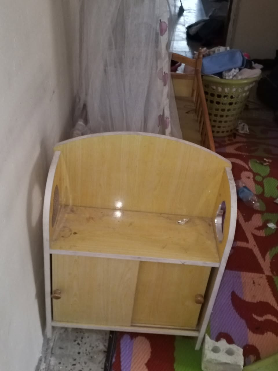 الدوشك 75 قفل
المبردة 75 

مال قدم شغال 10 

الكرسي 40 

الصوبة 35 

الكاروك فقط جرخين مكسورة كلشي مابي اريدا 25 

الميز مراية 15 

الميز الصغير 10 

كرسي المريض 50


**إذا كنت صاحب هذا الإعلان وتريد حذفه لأي سبب، رجاءا أرسل رسالة إلى الدعم الفني**