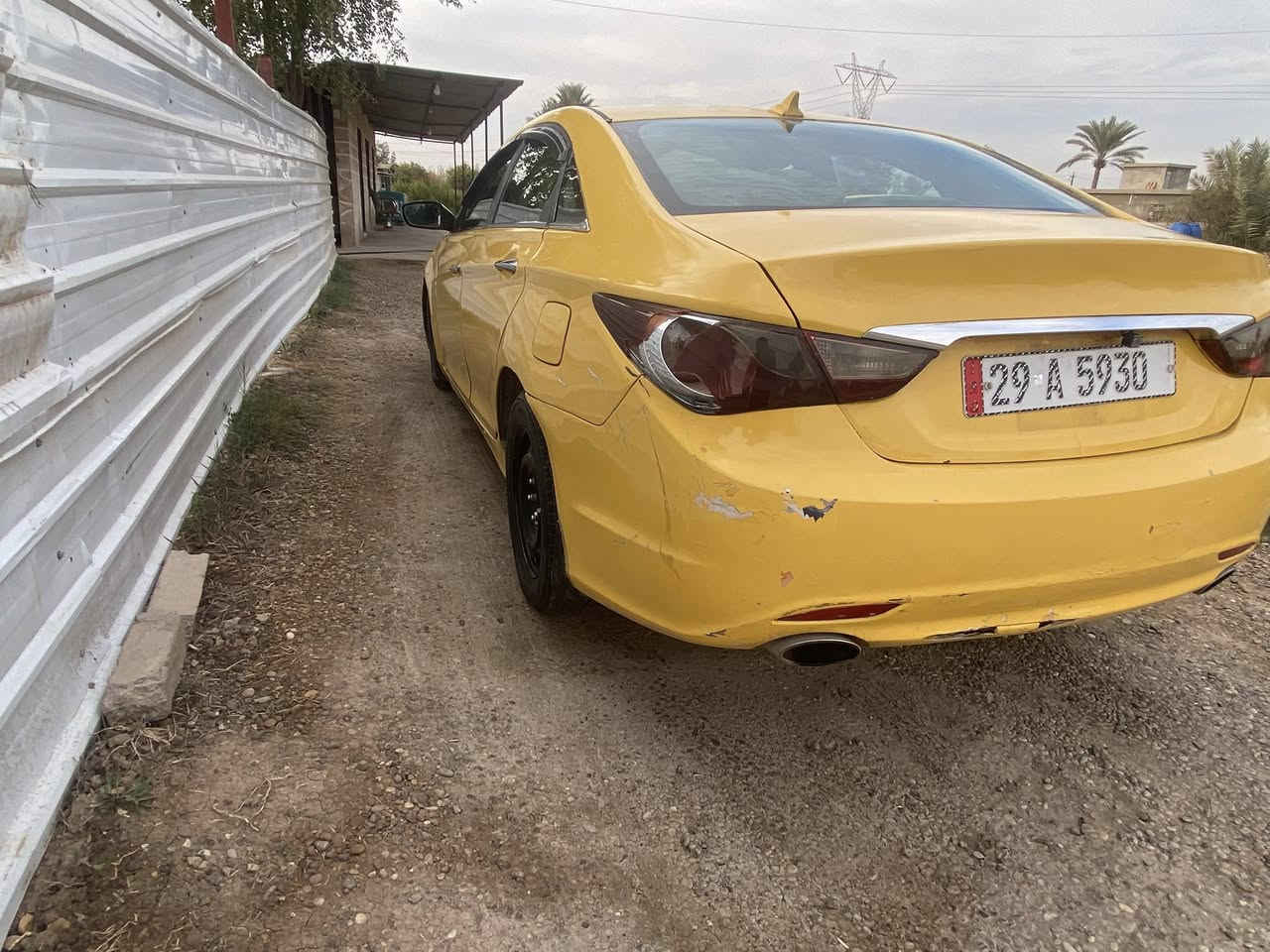 للبيع سوناتا وارد امريكي 2011.رقم واسط تحول مباشر
محركً2400
كير محرك مكفولات 
كرسي كهرباء بصمه 
فول عدا البنو راما
يرادلها ترتيبات بصيطه مال واحد ع باب الله
وترايك للبصره 
السعر 67وبيها مجال 
مكان سياره بغداد اليوسفيه
***********
