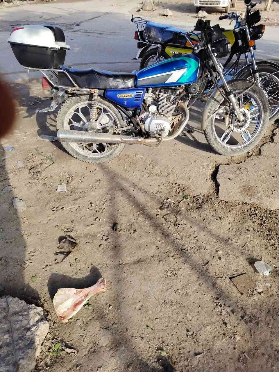 السلام عليكم للبيع سفانه موديل 2021كلك بدون اوراق شغاله مابيهه نقص سلف شغال محرك نشط سعر 350 ***********
