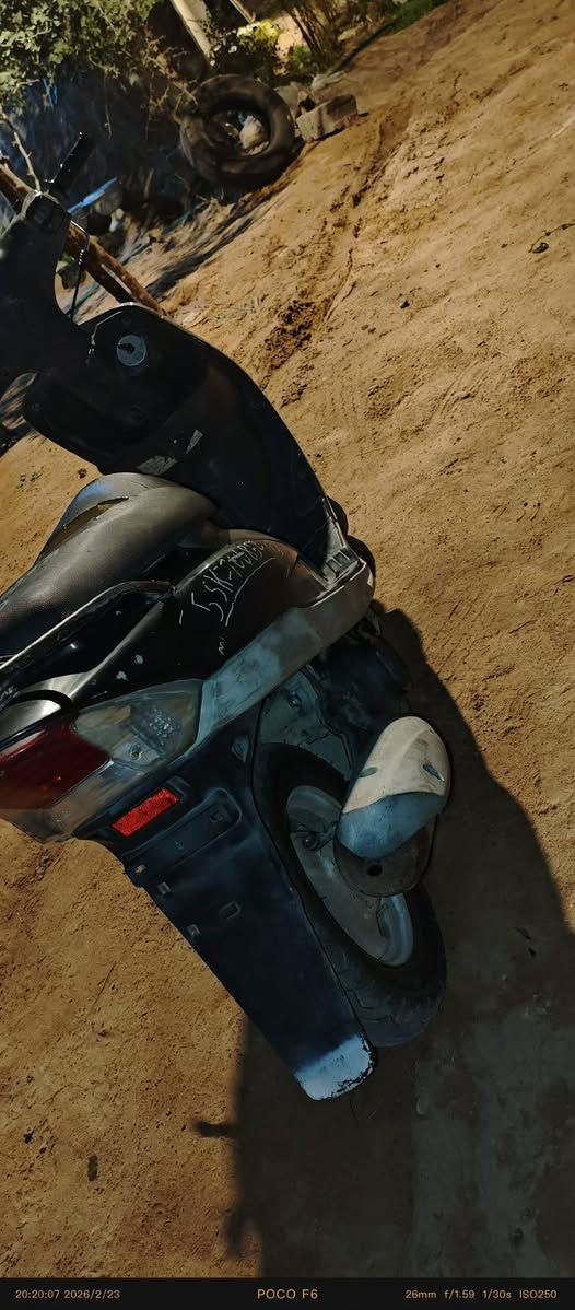 بسم الله الرحمن الرحيم 
ماكس منغولي  خير من الله 
كلشي شغال عوزه باتري شي بسيط 
العنوان النجف الاشرف عمود 537
السعر 400 وبيه مجال للطيبين 
الرقم الموبايل ***********
اهلا وسهلا بجميع
