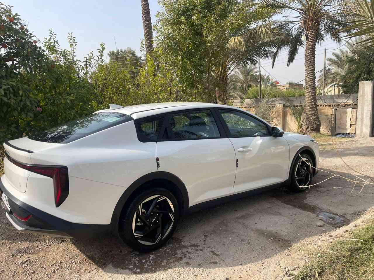 للبيع  K4  ضمان الدولية
مرقم بغداد
ماشية 8 الف
محرك 2000 دوش
كير AT
داخل لونين قرميدي و اسود 
بصمة 
تشغيل عن بعد 
مري شفط 
كاميرا دوارة 
حساس امامي خلفي
سايد بريك كهربائي
تحكم ستيرن جهتين 
ويل كب 17 
انارة ترحيبية
دوشمة جلد 
تبريد خلفي 
سنوية بأسمي 
مكان السيارة بغداد 
السعر 198 ورقة 
رقم الهاتف ***********
متوفر واتساب
