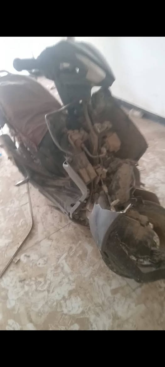 دراج سكنس محرك ماكس دراجة شغالة بس عوز كفر او دبل كدام الدراجة نكرة سلف تشتغل شلعة فولشاصي نضيف عوزهة بس كفر السعر 100 الرقم *********** وتساب او تصال
