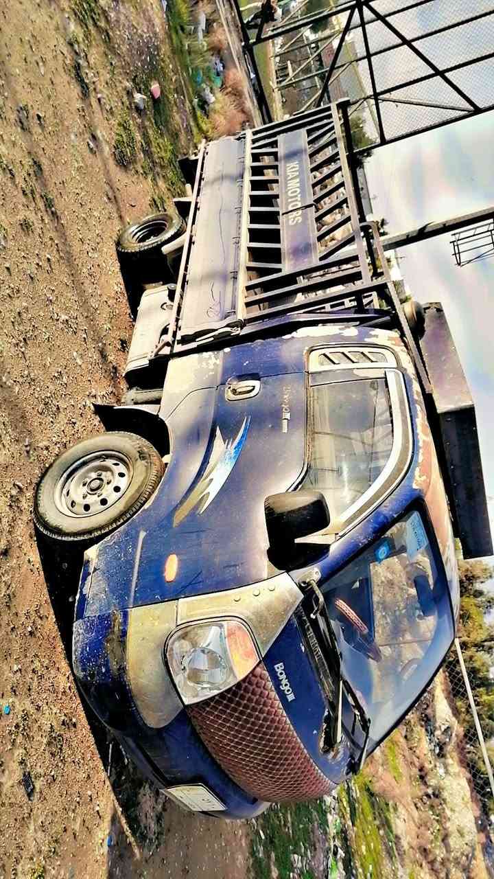 سلام عليكم ورحمة الله كيه بنكو موديل 2007سياره كامله شاصي شرط رقم كركوك مشروع وطني لحد28 محرك محور حصه كاز كركوك السياره خالي من الحادث بيه فد شي بصيط تدفئه تبريد كله شغاله كهربائيات كامله السعر78بيه مجال شرط التحويل للتصال***********مكان السياره كركوك
