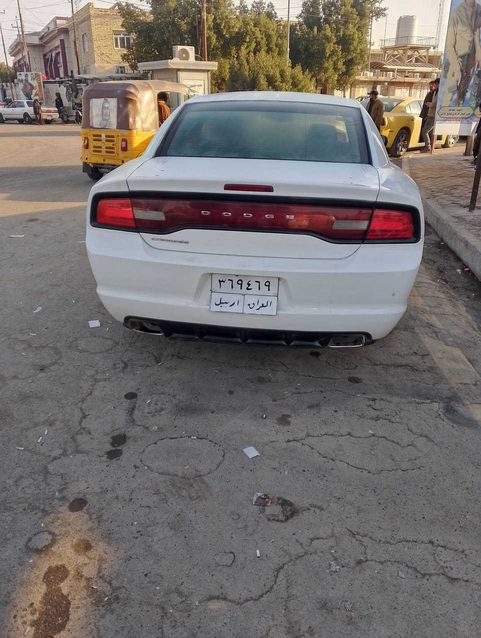 السلام عليكم جارجر موديل 2013رقم اربيل للبيع سعر خاص سياره جاهزه للعمل ولشراي يتصل ***********8
