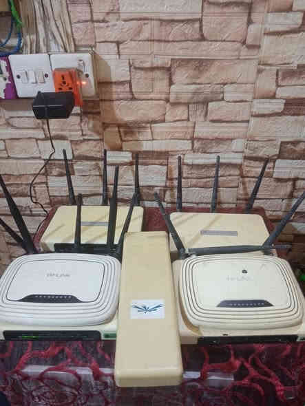 السلام عليكم كلهن سعر ١٥٠ شغال عاطل فحم واضحه الصور شلع ابيعوهن مكان بغداد *********** مفرد مابيع
