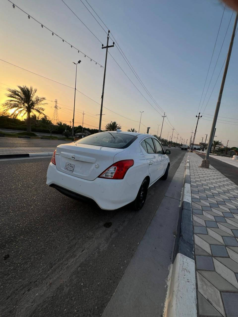 سلام عليكم  «(بيع او مراوس)» نيسان صني هندي بليته زركه 2024  ماشيه 27 مبدل دعاميه وبنيد فقط بدون داخل بدون كلشي لباقي كفاله من التكحيل ولبارد تبريد حداديه تخم تاير سياره نضيفه كلش شهداء بسمنه سنتين تداور الك وكاله عامه ام الباركود ***********بصره سفوان
