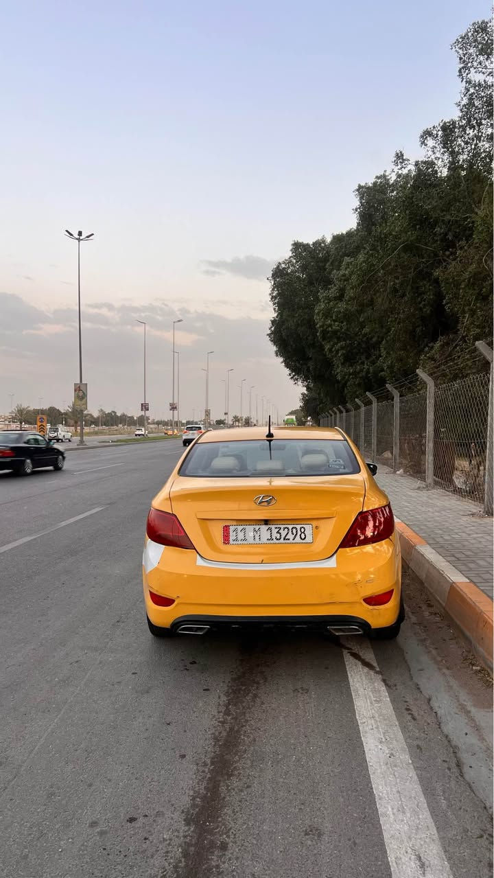 السلام عليكم اكسنت 2014.  وارد امريكي حادثه جاملغ خلفي ايسر وحافه البنيد الأيمن بدون لا شاصي ولا لغد ولا حوض سياره جاهزه للاخير مكينه مفتوحه كير ما مفتوح تبريد ثلج صدر جديد  مواصفات كامره تحكمات جهتين تدفه كشنات  السعر (77)وبيه مجال بسيط مكاني بغداد الجديده او جامعه الفارابي بل دوره (فقط الصبح)
للاستفسار اكثر *********** بغداد, العراق
