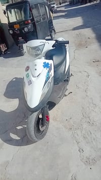 ماكس بلادي • مكفوله • كهربايات