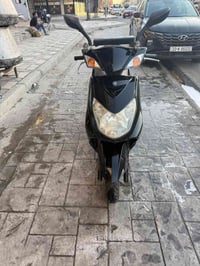 دراجه سكنس للبيع المكان الشعب  دراجه نظيفه ممفتوحه مابيها أي شي  نظافه...