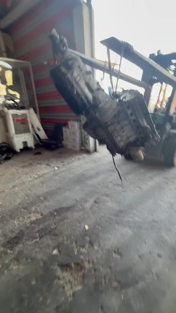 تم وصول محركات بي ام و اودي جمله فقط 
مجمع اليسر
للبيع الأدوات الأحتياطية
لكافة السيارت 
العنوان النجف الأشرف حي الصناعي
 قرب جسر مستشفى الصدر 
ارقام الهاتف (***********)  (***********)
