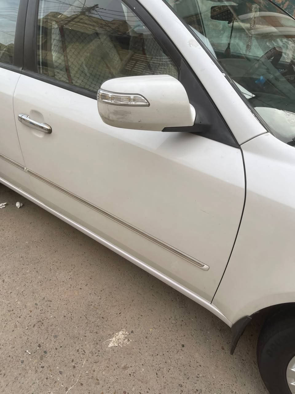 السلام عليكم  سوناتا  مقدس مديل2011 السياره خليجيه فول مواصفات  ماشيه 111الف حقيقي مكينه 2400دوش مكفوله لا تنقيص ولا تبخير خير من الله سياره جديه بمعنى الكلمه مكفوله كفاله عامه من كلشي من كير مكينه تبريد صدر  تخم تاير جاهزه ع اخر حبايبه  بيه فقط خشم الجاملغ كد اربع اصابع مكشر وصبغته فقط ولباقي كفاله عامه من كلشي  وهاذ سوناره يمك شبيه عدى السونر اني اتحمل المسؤليه مكاني بغداد 
السعر 154وبيه مجال

رقمي ***********
