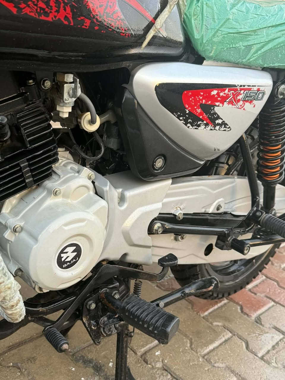 سلام عليكم دراجه بوكسر موديل ٢١ مرقم سنويه لوحه ديالئ دراجه مكفوله كفاله عامه جانت بلحجز دراجه جديده بمعنئ الكلمه مابيه اي نقص الشراي يتصل *********** مكاني ديالئ بعقوبه
