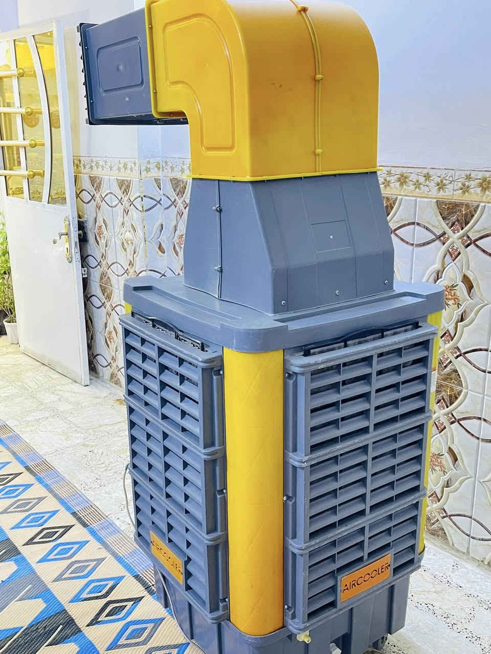 مبرده كامله جديده مستخدمه شهر واحد شغاله 3سرع حجم 60مكان مدينه صدر شارع الفلاح سعر 250
***********
