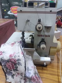 اوفر منزلي خيطين نضيفه جدا سعرهه 150 مكانهه بغداد 07733811539