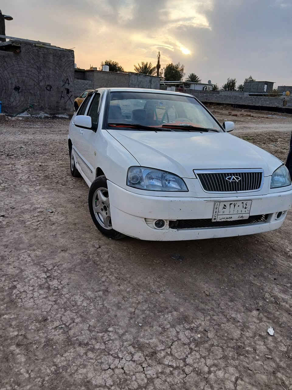 سلام عليكم للبيع شيري موديل 2009 رقم بغداد الماني سنويه منافذه محرك وكير جدد صدر امامي خلفي جديد تخم تاير جديد داخله جديد كهرباياته كله شخاله خارجه جديد بلادي مكان سياره بغداد ابوغريب اي استفسار علتصال 
*********** لسعر 33 مراوس حسب لقناعة
