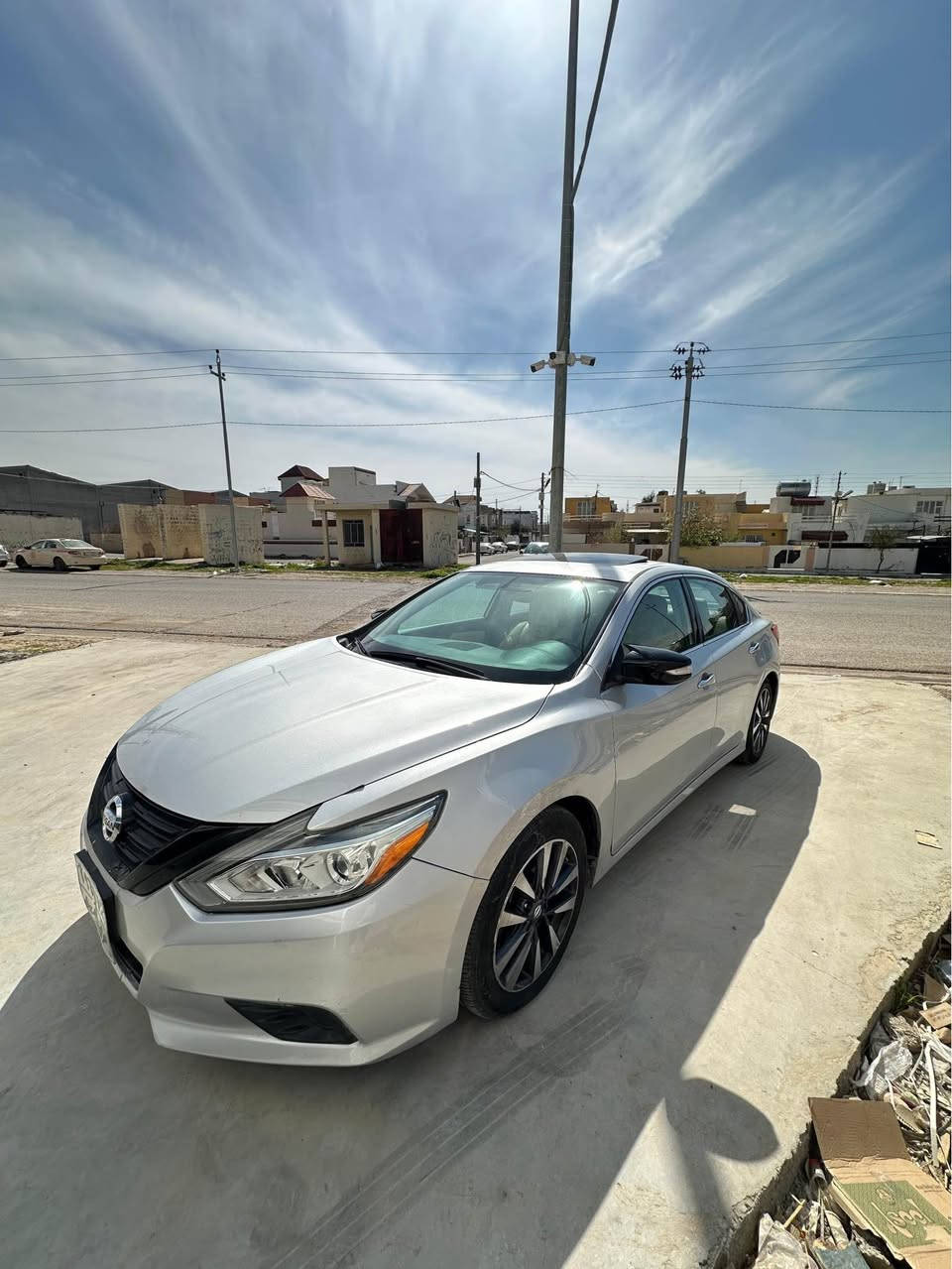 Altima 2017 SV+pluse کەنەدی
سەیارەکە چەمپەکی پشتی هەیە پێشی کەپسە ١ ٢ جێی تحدیلی پێەوەیە رەسمی سۆنەرەکەم دانایە
گێر و مەکینە کارەبایات بە شەرت
سەیارەکە سلایتە
کوشین ئیتەرە  کوشین کارەباییە ناو کرێممیە بیلاد
تەبرید مەرکەزیە 
فولل فوللە سەیارەکە
٤ پستۆنە
سحری ١٢٣ وەرەقە و مەجالێ برایانە
*********** أربيل, العراق
