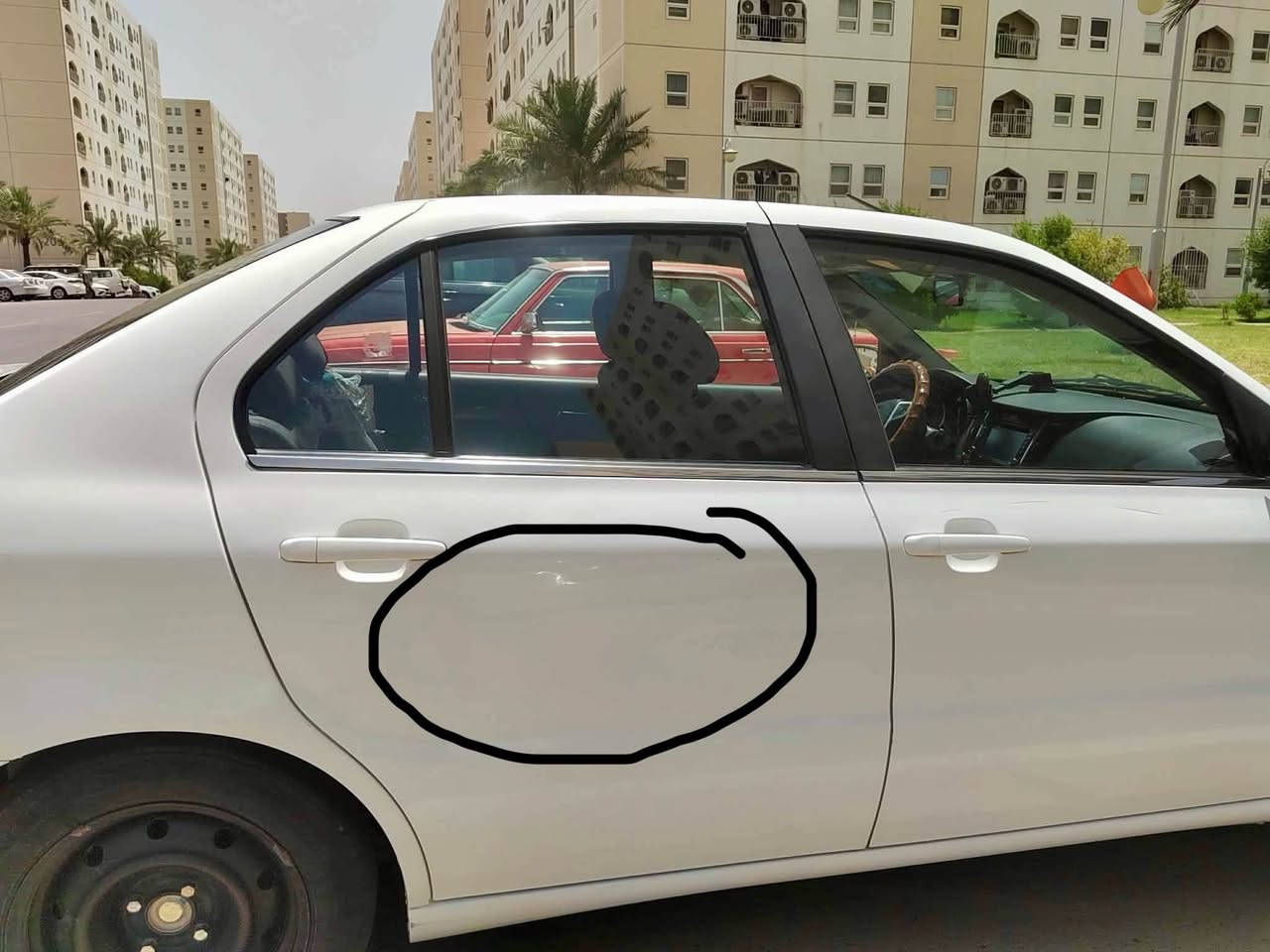 سلام عليكم دنا سمند للبيع موديل 2022 ماشية 85 بيها بارد كد شبر مثل ماواضح بل صورة بسمي السيارة جديدة جدا رقم بغداد  عارضها 65 ورقه مكانها بغداد بسمايه هذا رقمي ***********
