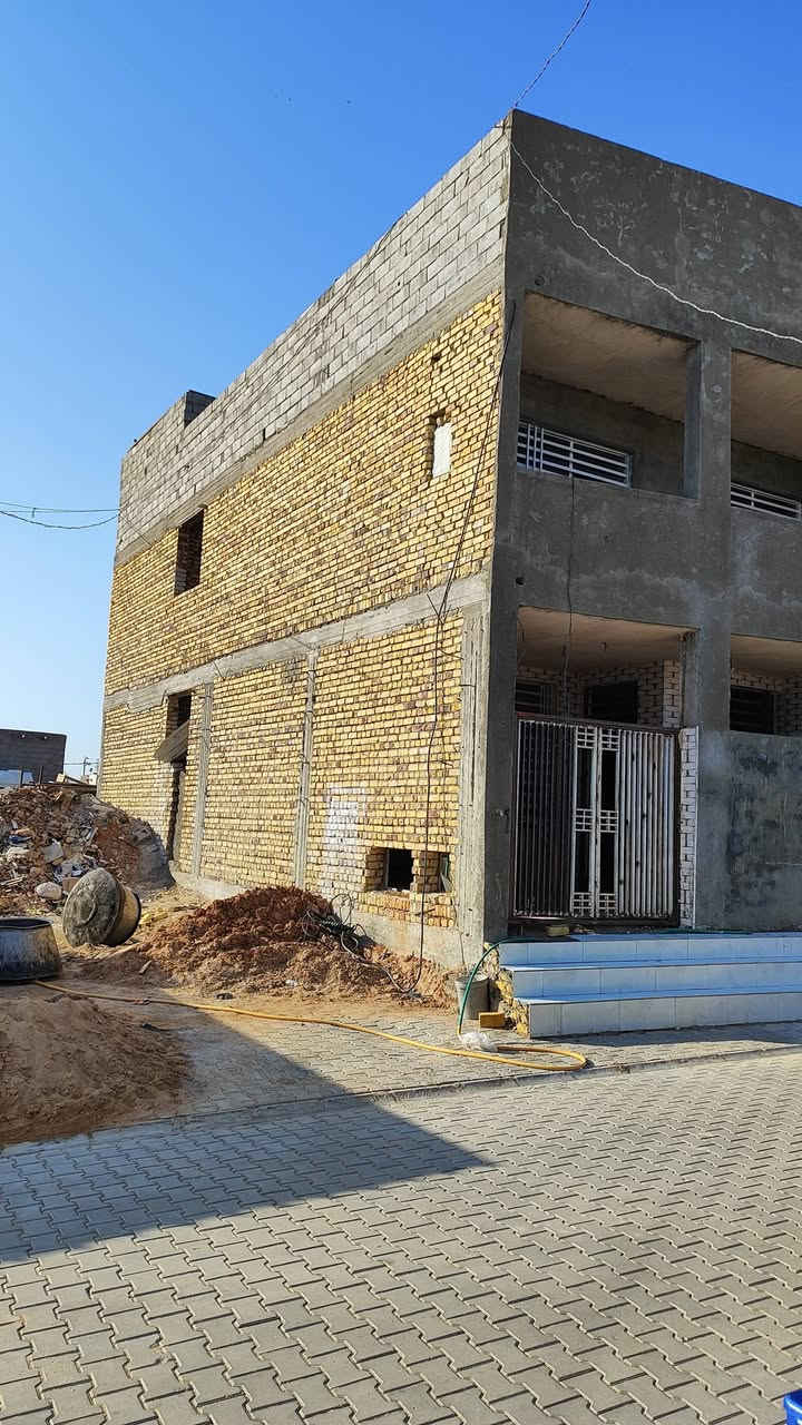 السلام عليكم دار للبيع البناء بدايه السنه2025 مساحه 16 في8 طابقين التفاصيل مذكوره باالصور اتصال ع الرقم *********** 
*********** 
يوجد واتساب
