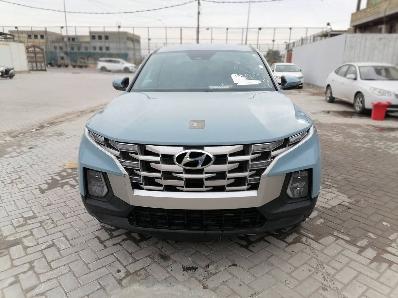 ياالله 
السلام عليكم بيكم سنتا كروز 2024 وارد امريكي 

Hyundai Santa  2024 Green 2.5L 

حجم المكينه : 2500 تيربو

المسافه المقطوعه : 11الف ميل  

الضرر :  باب الحوض والدوسة السيرة  موضح  بالصور

الايرباك : سليم مطاك ولايرباك 

المواصفات

2.بصمه

3. كشن كهرباء 

4. ويل كب 

5.رادارات 360

6.تشغيل عن بعد 

7.لايتات لد 

8. لايتات زنون

9. اشاير بالمري

10. تحكم 

11.كامرة

12.كشنات كهرباء

14.هندبريك بصمه

15.هيترات بالكشنات

السعر : ١٩٠ ورقة

تفاصيل آكثر هذآ رقمي *********** *********** 

مكاني بغداد الحبيبية
