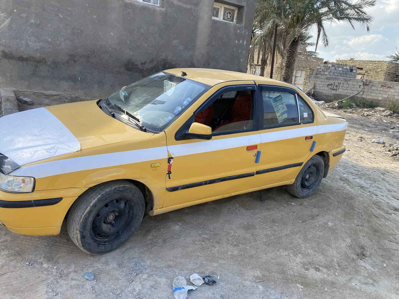 سلام عليكم من رخصت المدير الكروب
سمند موديل 2012 سنويه مجدده لحد 2029 مصفره هيئه غرامات +تحويل مباشر سياره جديده مصبوغه صبغ عام للجماليه دواخل نضيفه كهربائيات شغاله لايتات زنون +حداديه نص عمر سياره مال جناي مكان الديوانيه سعر 30وبيه مجال رقم الهاتف *********** ما متواجد عل فيس
