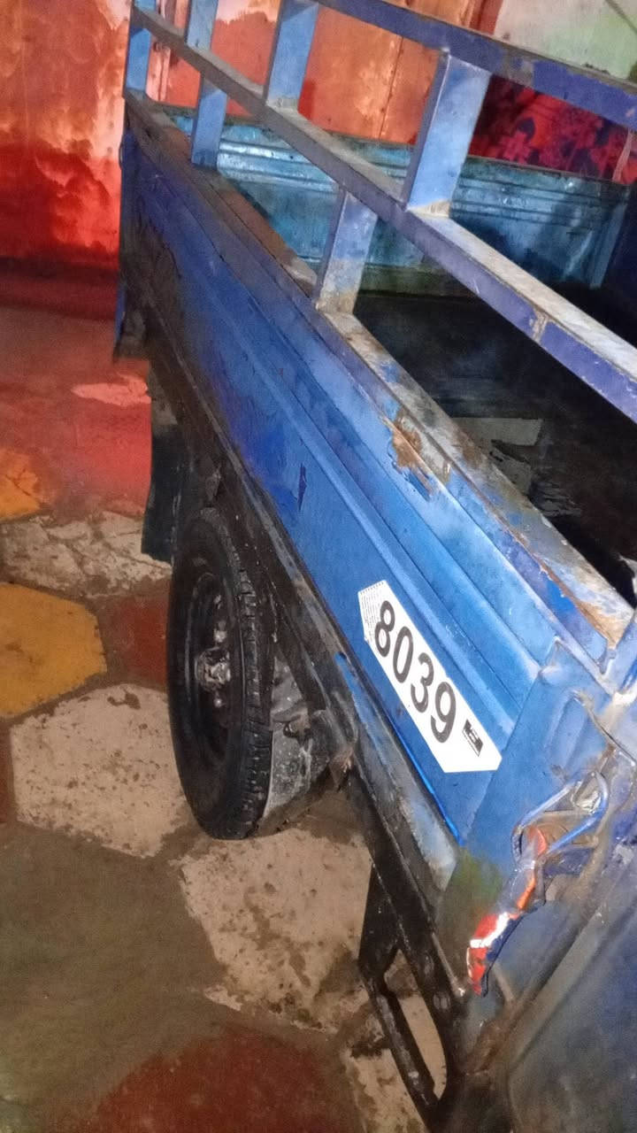 سلام عليكم ستوتة دايون فحل لبيع موديل 15 اورق أصولية كهربائيات كلها شغالة نكرة سلف سعر 650 قفل قفل مكاني بابل الحمزة الغربي رقم تلفون ***********
