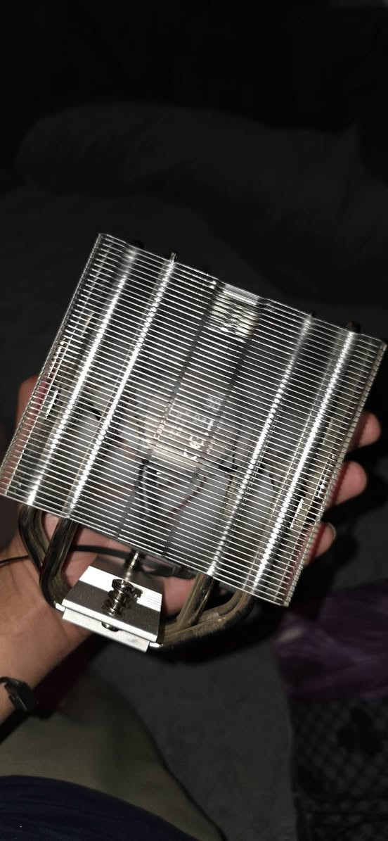 مبرد هوائي DeepCool AG400
نظيف بدون كارتونه سعر 35 الف


**إذا كنت صاحب هذا الإعلان وتريد حذفه لأي سبب، رجاءا أرسل رسالة إلى الدعم الفني**