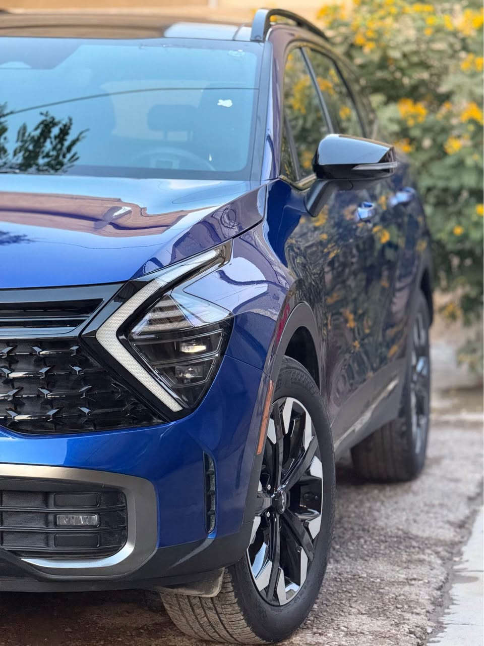 سبورتج 2024 اكس لاين
المواصفات
نانوراما
 بصمه ابواب وتشغيل عن بعد
 جنطه كهرباء
شاشه كبيره ايباد عل طول دشبول 
لدار نهاري هيلوجين
كراسي  جلد
كرسي كهرباء 
تحكمات فول 
مرايه داخليه عاكسه للضوء وبيها بوصله
ترحيب عند الاقتراب
شحن واير ليس
هندبريك بصمه
اتو هولد
كاميرا دواره
تشغيل عن بعد
حساس خلفي 
انضمة قيادة سبورت ايكو نور
ستيرن تدفئه 
كشنات تدفئه 
سستم صوت 
محرك 2500
جي بي اس 
تبريد قطعتين ثلج منفصل
حساس لايت واطارات
شاشه صغيره لعرض لعطلات
تبريد شاشه لمس
ويل كب 19 
رادار امامي وكاميرا تحديد مسار
رادارات خلفيه نقطه عمياء
اشاير مري
فور ويل 4x4
حادثها نص بنيد فقط فقط بدون داخل 
دخول جديد و ترقيم جديد 
*********** بغداد, العراق
