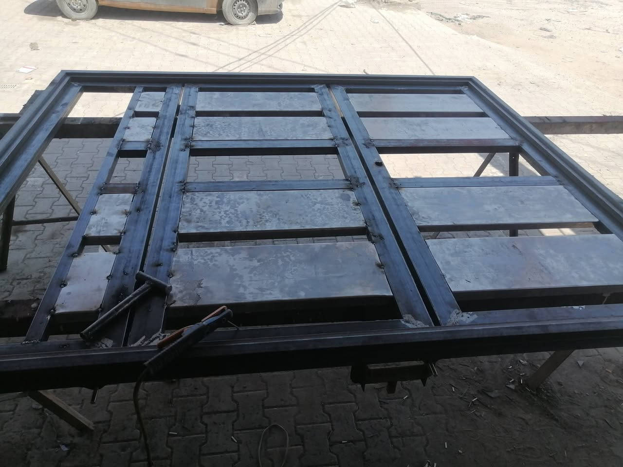 ‏حــدادة بركــــات الصدريـــن  لكافة انواع الحدادة جملونات كرفانات سقايف  ابواب و شبابيك بسعار مناسبه 
‏م/كذلك الحداده متنقله عند موقع العمل .... 
‏للتواصل عل خاص
‏او التواصل على الرقم ‪***********‬
‏متوفر واتساب 
‏
