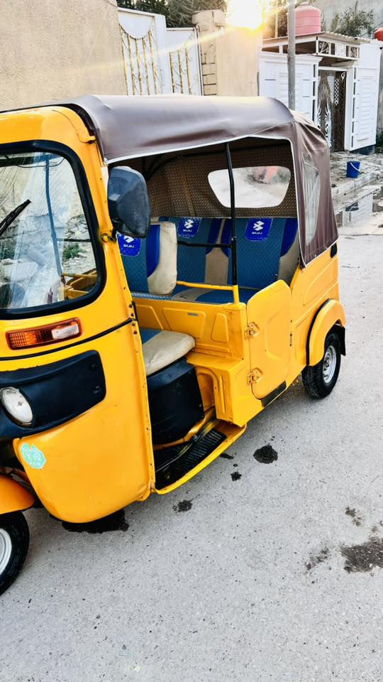 تكتك مديل 21 كل نقص مابيها كامله من كلشي سمكره خياسات فقط جديد كفاله من الصبغ العام بيها ظربات بل لغود الماميه فقط مكاني البصره قظاء القرنه (السعر 6 مليون)بيها مجال‭
 0771 173 9572‬
